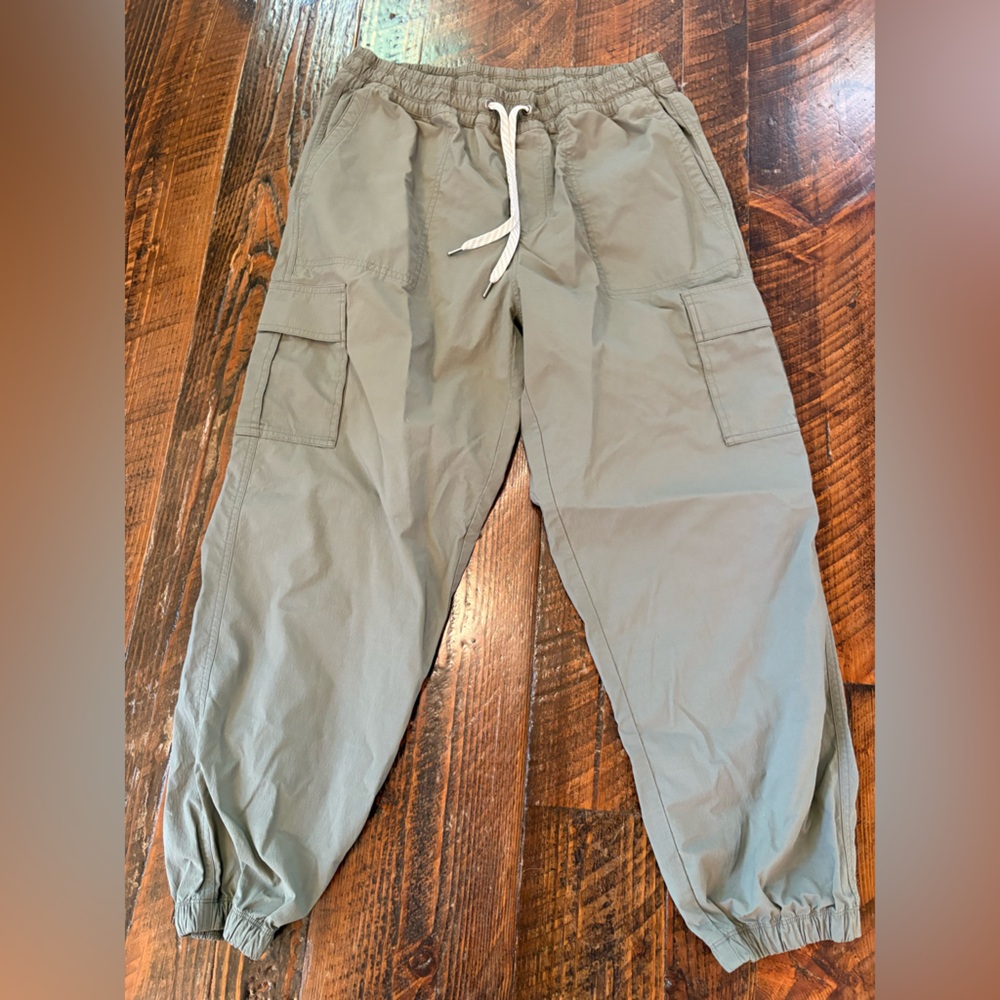 Vuori Women’s Birch Joggers Sz L Green